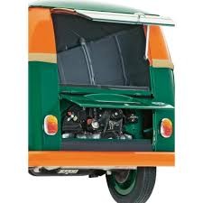 Revell 1/24 VW T1 Kastenwagen w/ panel van Kit 95-07076