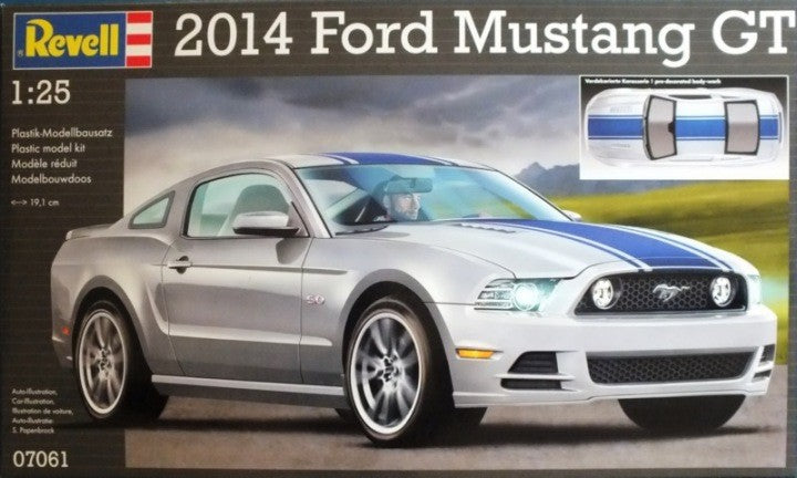 Revell 1/25 2014 Ford Mustang GT Kit