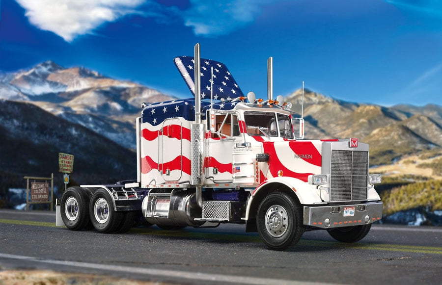 Revell 1/25 Marmon Conventional "Stars and Stripes" Kit 95-07429
