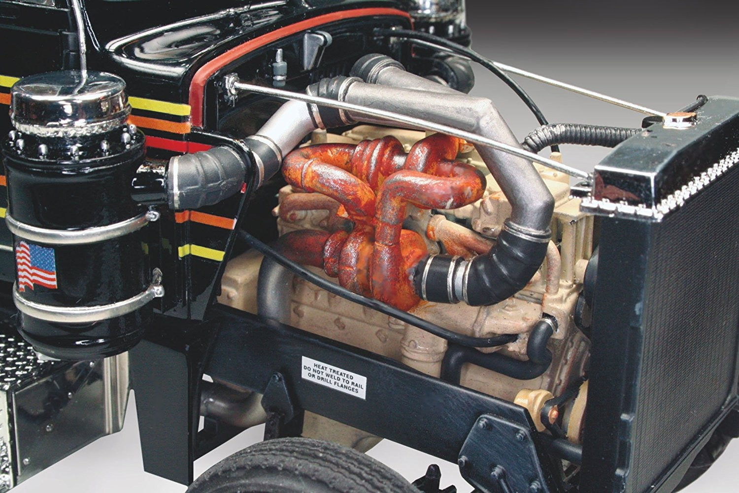 Revell 1/25 Peterbilt 359 Conventional Kit 95-07412