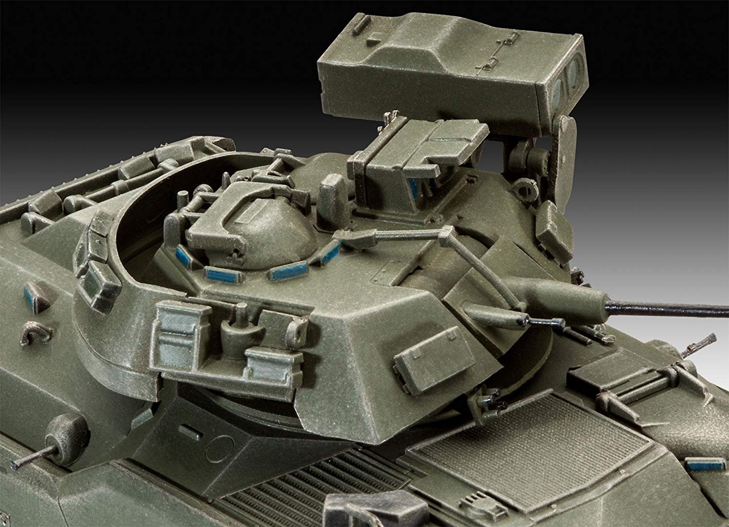 Revell 1/72 M2/M3 Bradley Kit