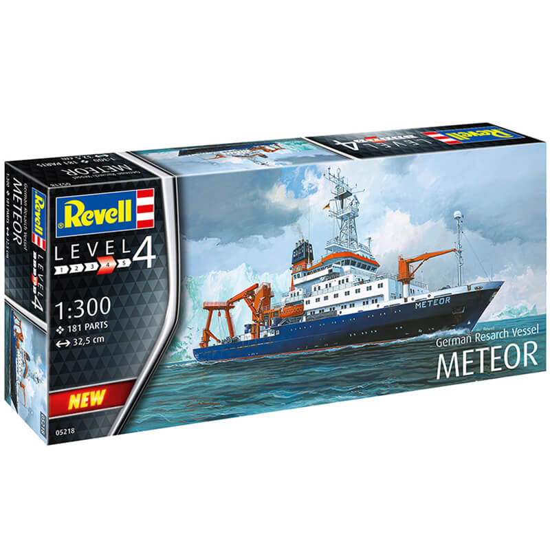 Revell 1/300 German Research Vessel Meteor Kit