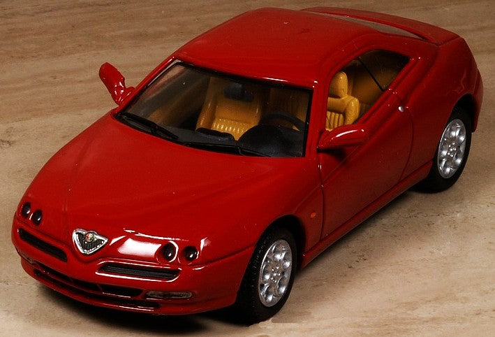 Solido 1/43 Alfa Romeo GTV 1995 (Red)