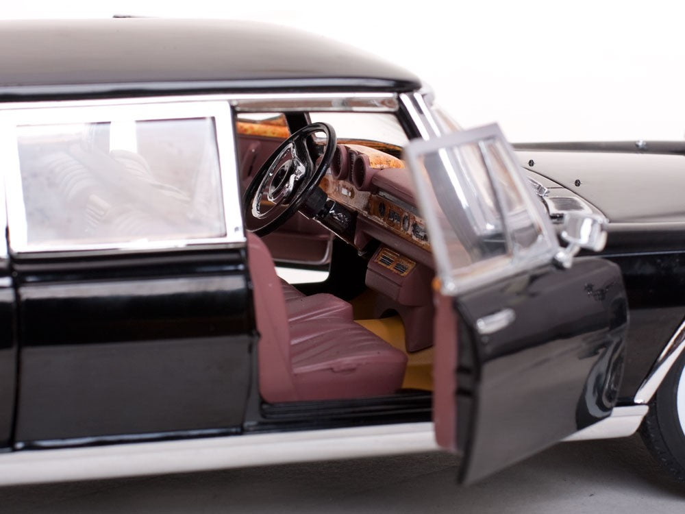 Sun Star 1/18 1966 Mercedes-Benz 600 SS-2202