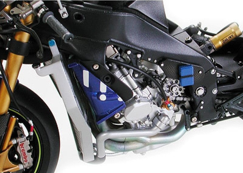 Tamiya 1/12 Yamaha YZR-M1 '04 No.46/No.17 Kit TA-14098