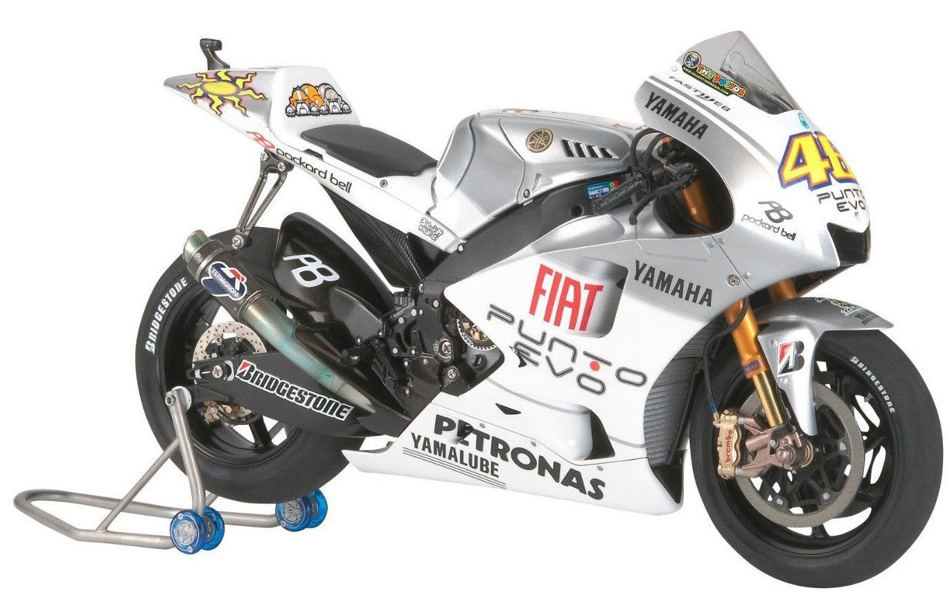 Tamiya 1/12 Yamaha YZR-M1 '09 Fiat Yamaha Team (Estoril Edition) Kit