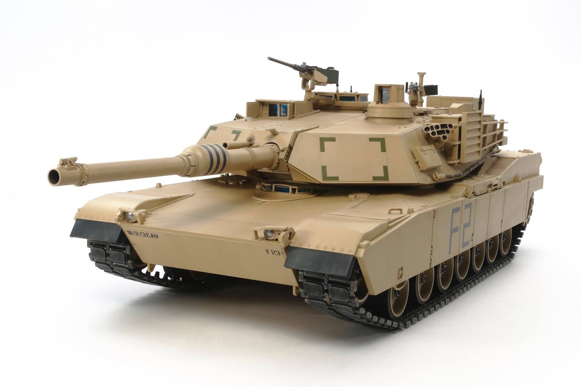 Tamiya 1/16 U.S. Main Battle Tank M1A2 Abrams Kit