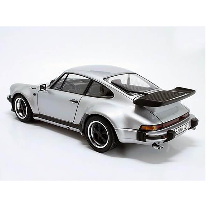 Tamiya 1/24 Porsche 911 Turbo '88 Kit
