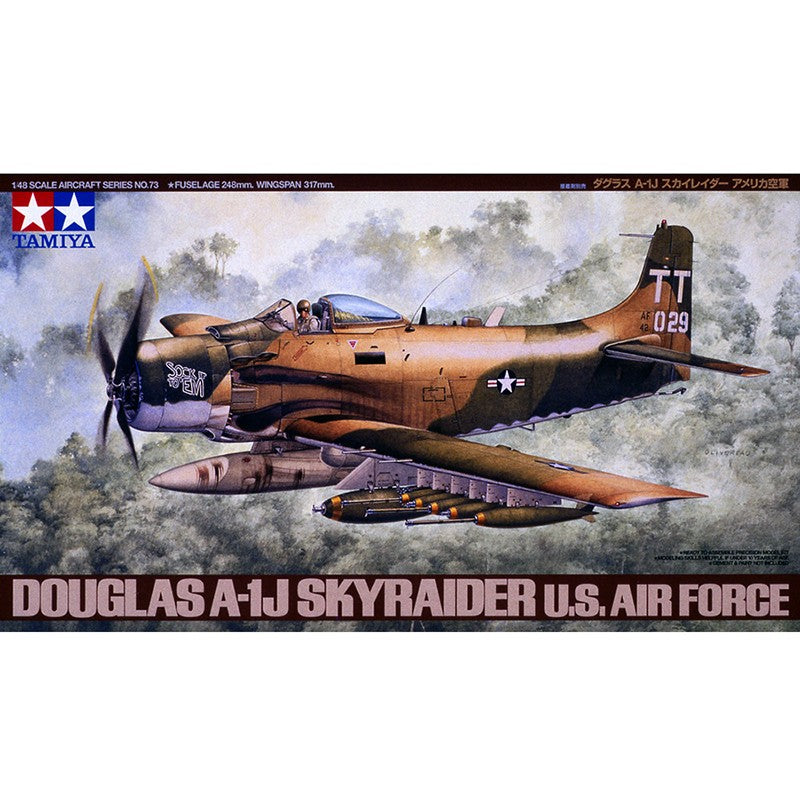Tamiya 1/48 Douglas A-1J Skyraider U.S. Air Force Kit