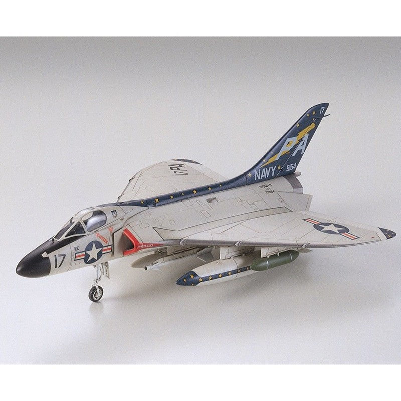 Tamiya 1/72 Douglas F4D-1 Skyray Kit