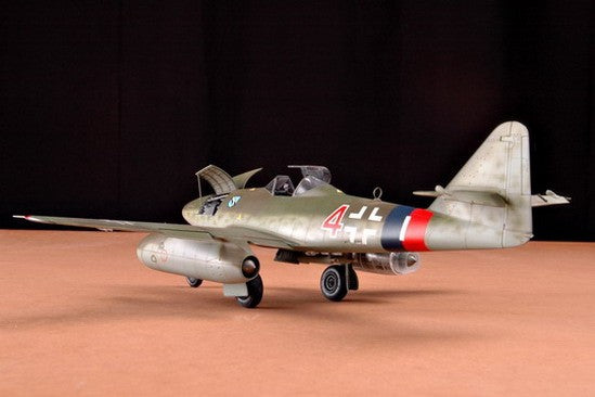 Trumpeter 1/32 Messerchmitt Me 262 A-1a Kit TR-02235
