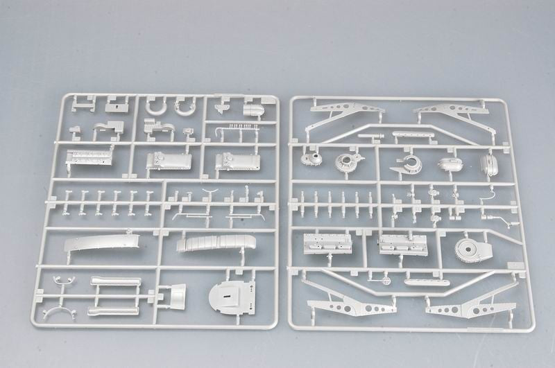 Trumpeter 1/32 P-51 B Mustang Kit II TR-02274