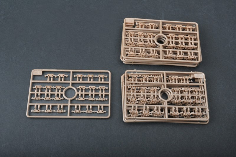 Trumpeter 1/35 German 8.8cm PAK-43 Waffentrager Kit TR-05550