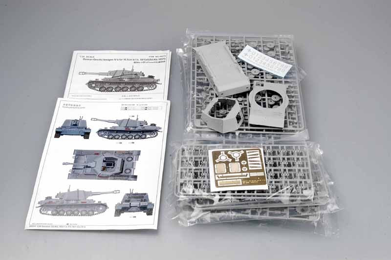 Trumpeter 1/35 German Geschützwagen IVb für 10.5cm leFH 18/1(Sf) (Sd.Kfz 165/1) Kit TR-00374