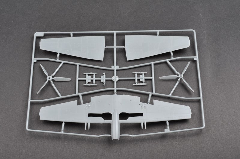 Trumpeter 1/48 Supermarine Seafang F.MK.32 Kit