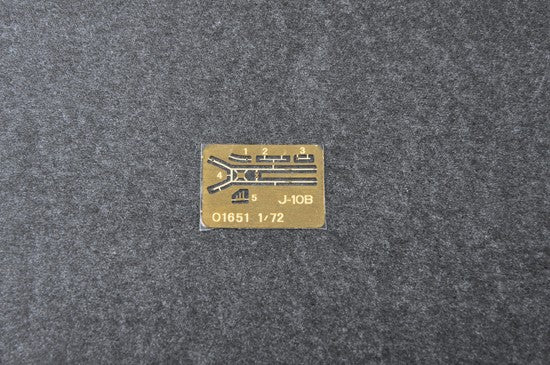 Trumpeter 1/72 Chinese J-10B Kit TR-01651