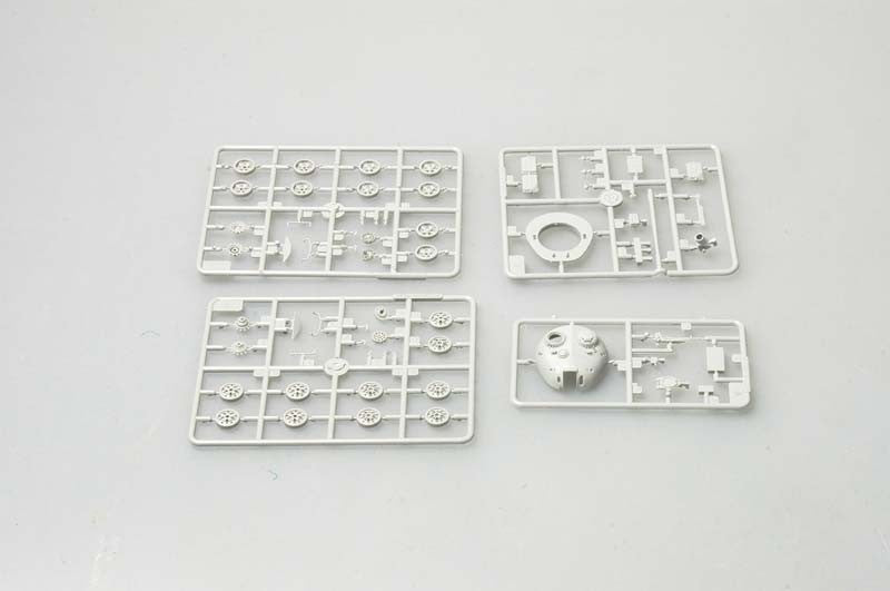 Trumpeter 1/72 Russian T-54B Medium Tank Kit TR-07281