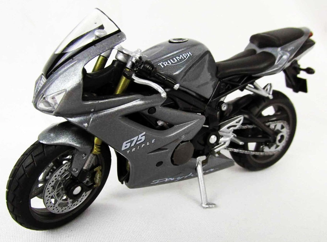 Welly 1/18 Trumph Daytona 675 (Grey)