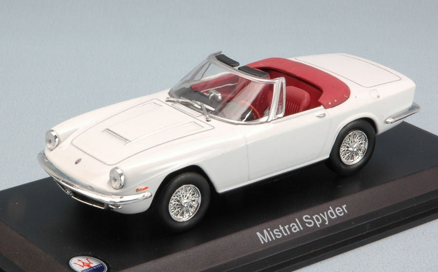 Whitebox 1/43 Mistral Spyder (White)