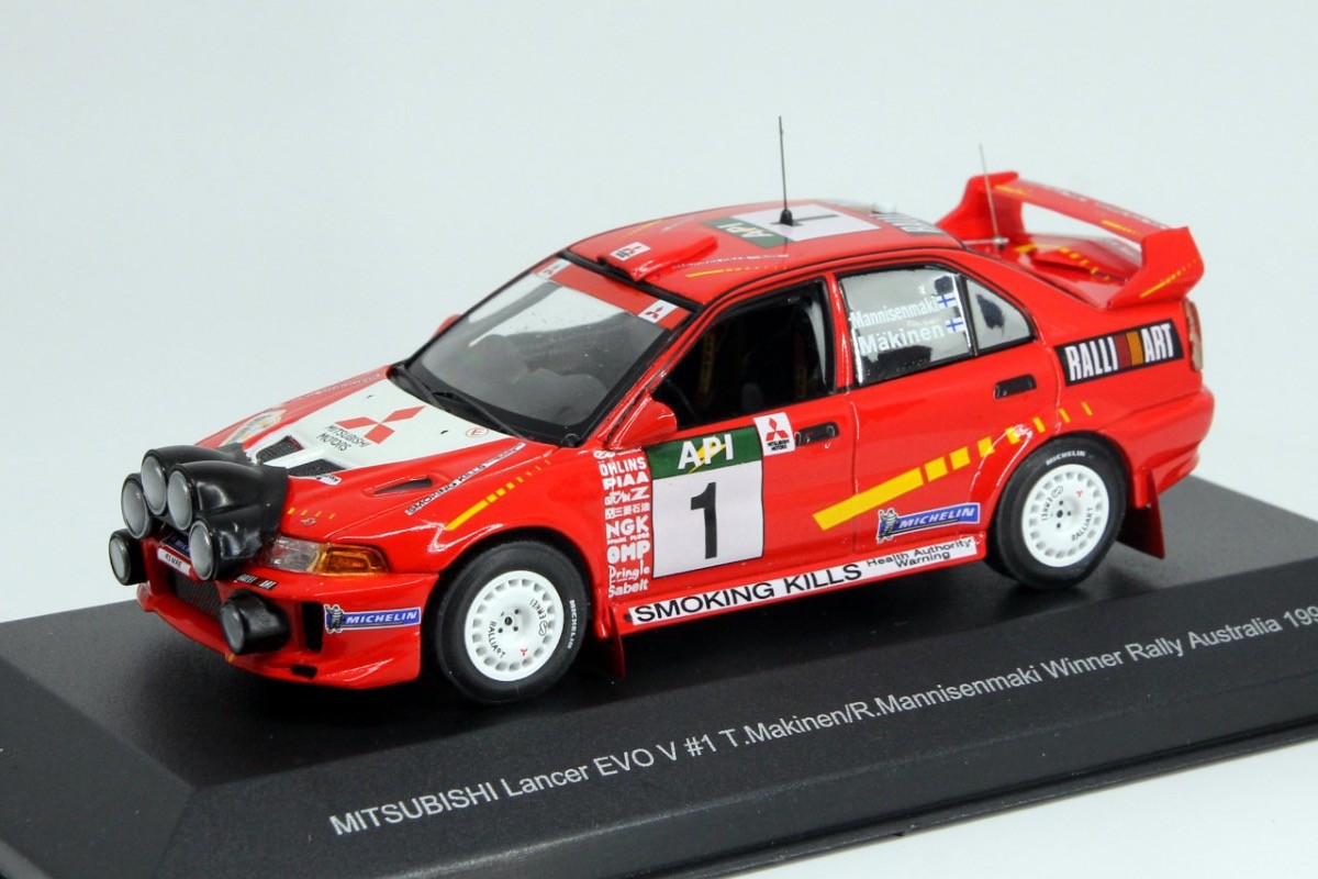 Whitebox 1/43 Mitsubishi Lancer EVO V Rally AUS 1998 No.1 Makinen WHIR017